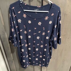 Loft floral ruffle sleeve blouse